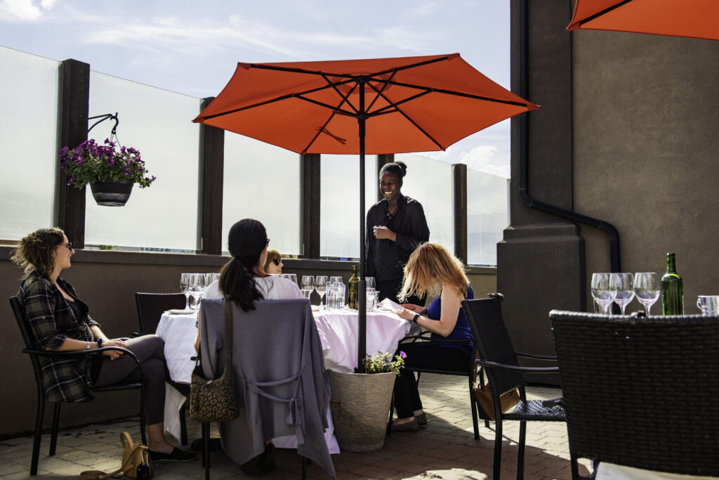 New Outdoor Patio Guide to Help Businesses Create Great Outdoor Spaces This Summer