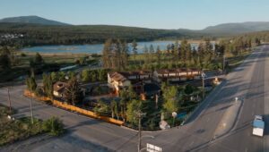 Elizabeth Lake Lodge: A Dream Built Beside Nature